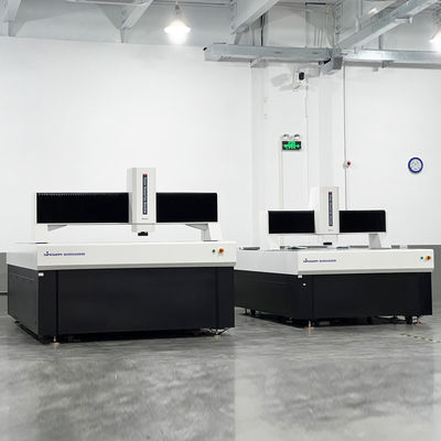 Meesysteem op basis van automatische 3D-contactvisie voor grote verplaatsingen
